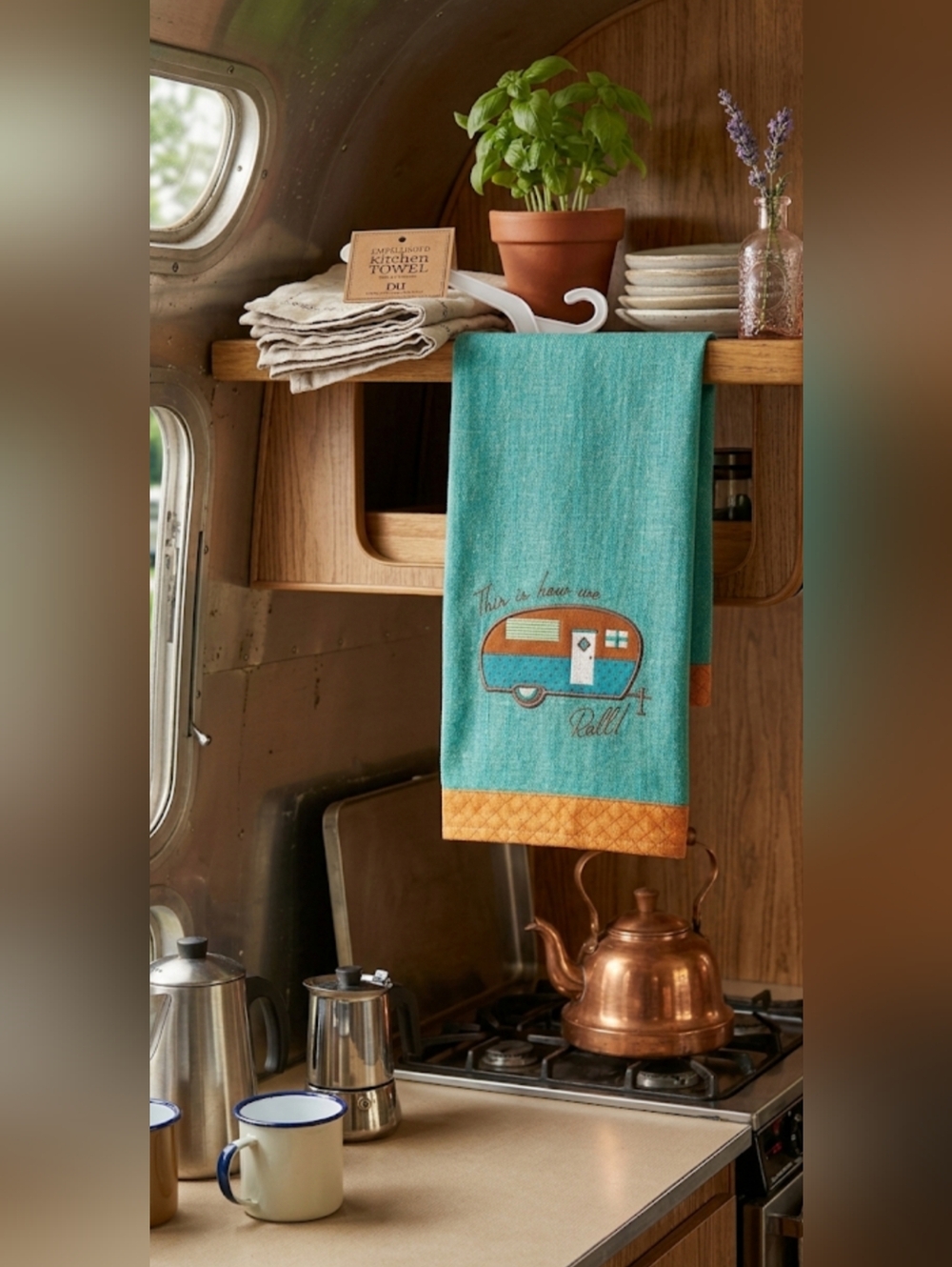 🏕️DESIGN IMPORTS "This is how we Roll!" Camper Towel NWT 18x28"🏕️